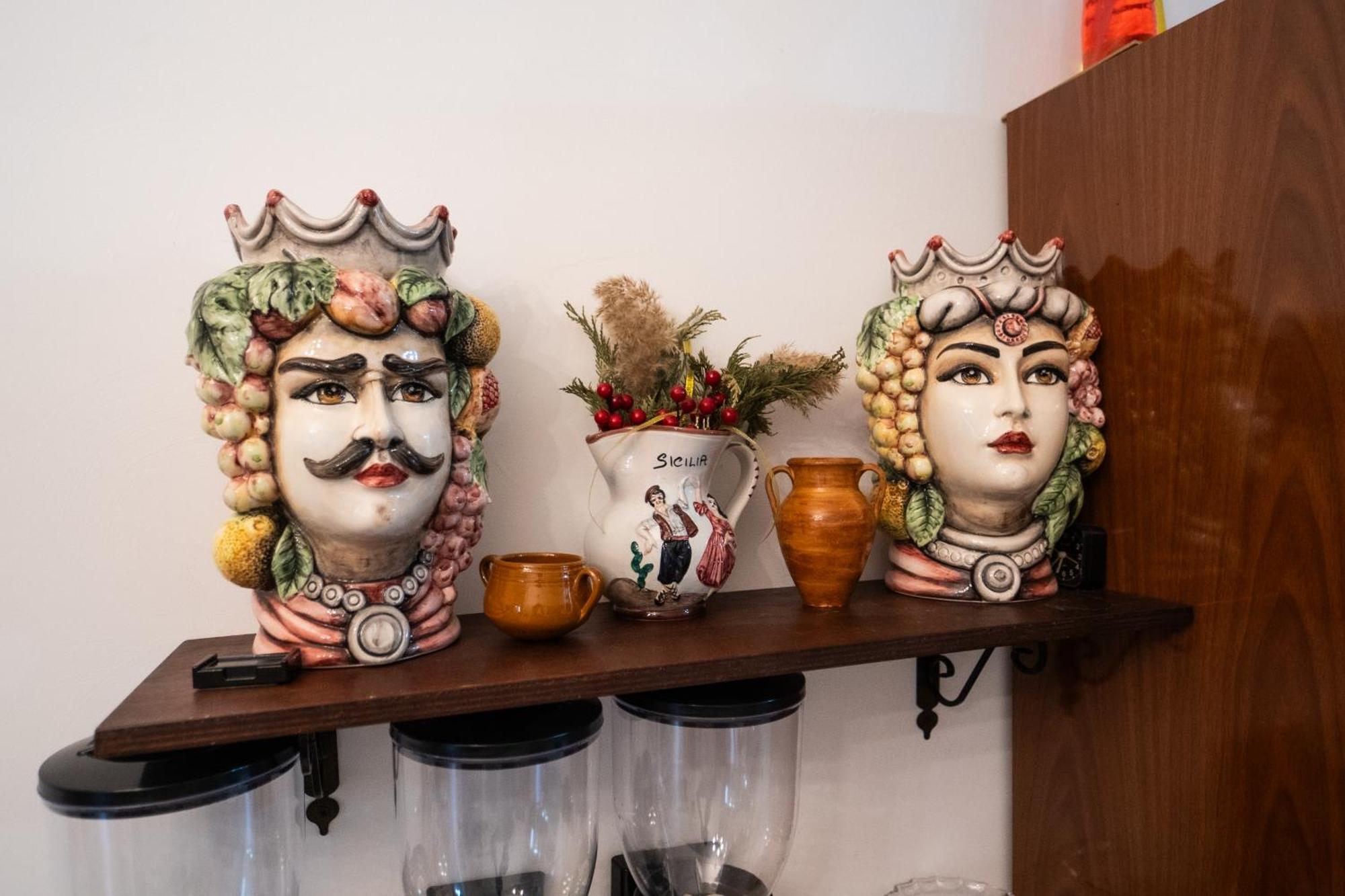 B&B Profumi Di Sicilia Valderice Eksteriør billede