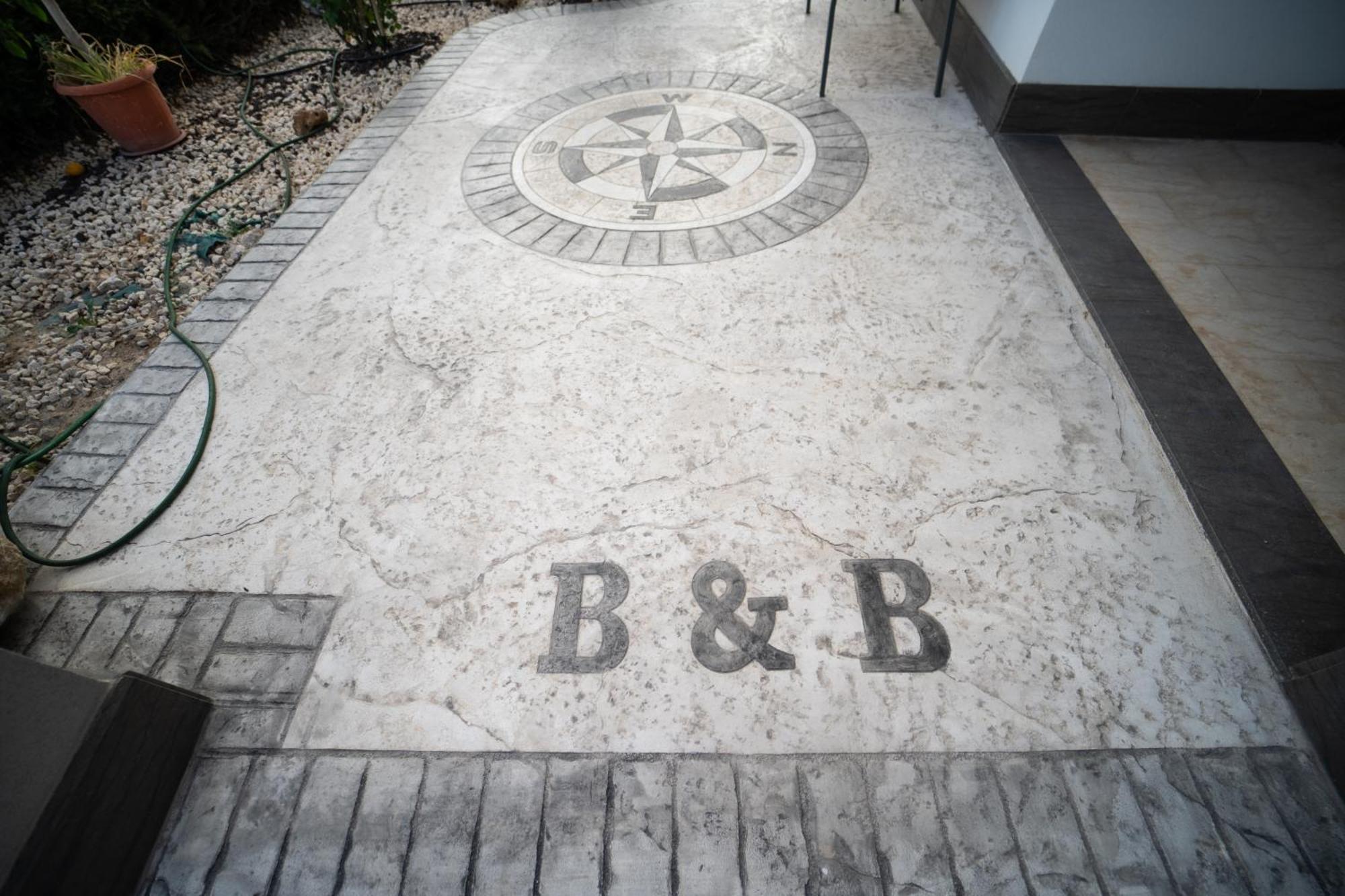 B&B Profumi Di Sicilia Valderice Eksteriør billede