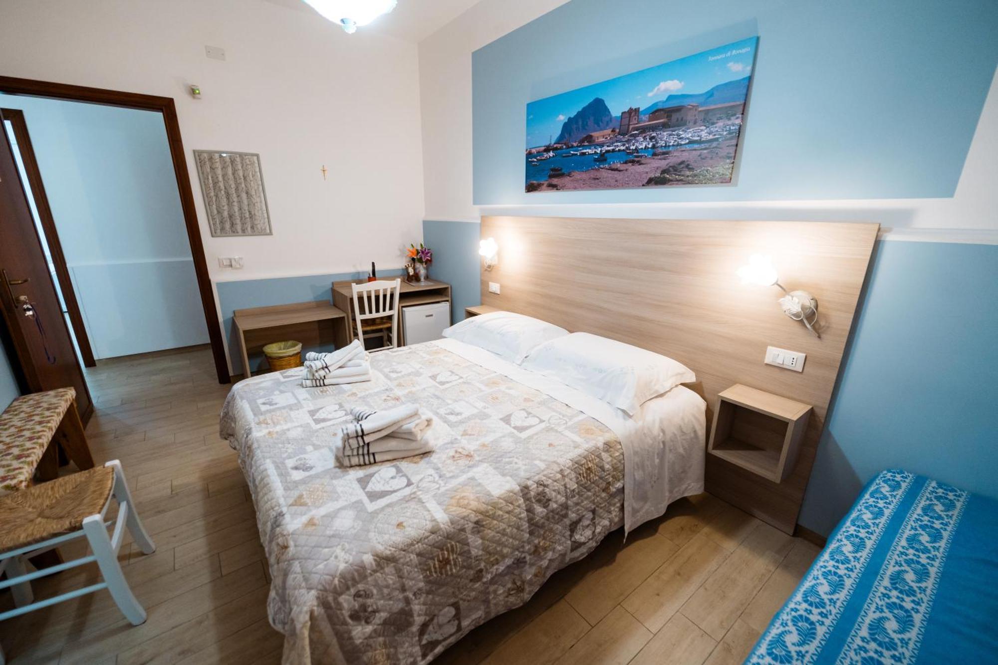 B&B Profumi Di Sicilia Valderice Eksteriør billede